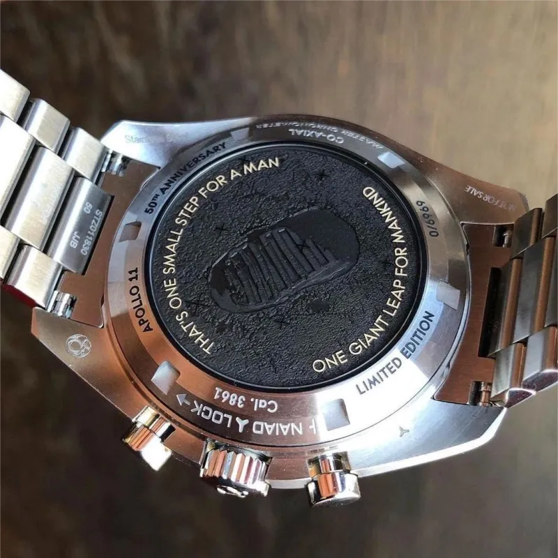 CO‑AXIAL MASTER CHRONOMETER CHRONOGRAPH 42 MM Apollo 11 50th anniversary-310.20.42.50.01.001 - Image 6